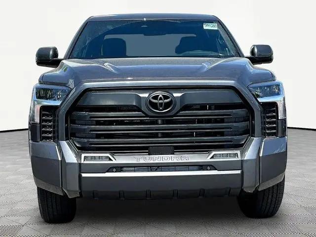2026 Toyota Tundra SR5 CrewMax 5.5' Bed