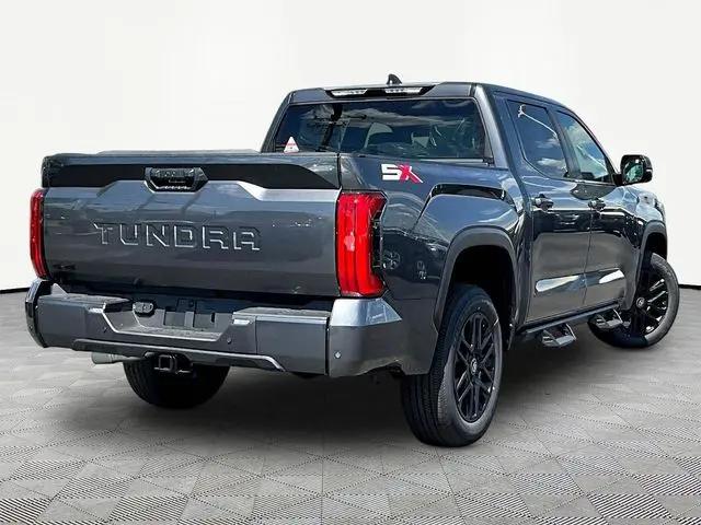 2026 Toyota Tundra SR5 CrewMax 5.5' Bed