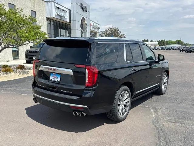 2023 GMC Yukon 4WD Denali