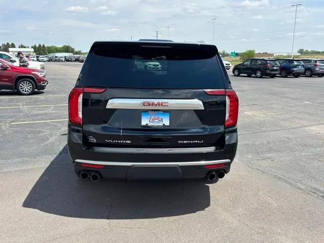 2023 GMC Yukon 4WD Denali