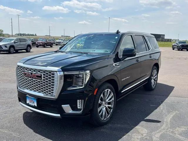 2023 GMC Yukon 4WD Denali
