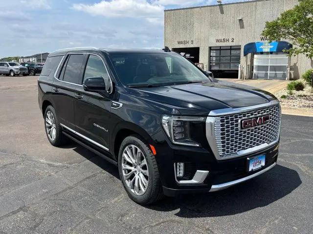 2023 GMC Yukon 4WD Denali