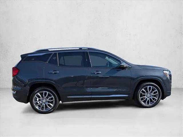 2022 GMC Terrain AWD Denali