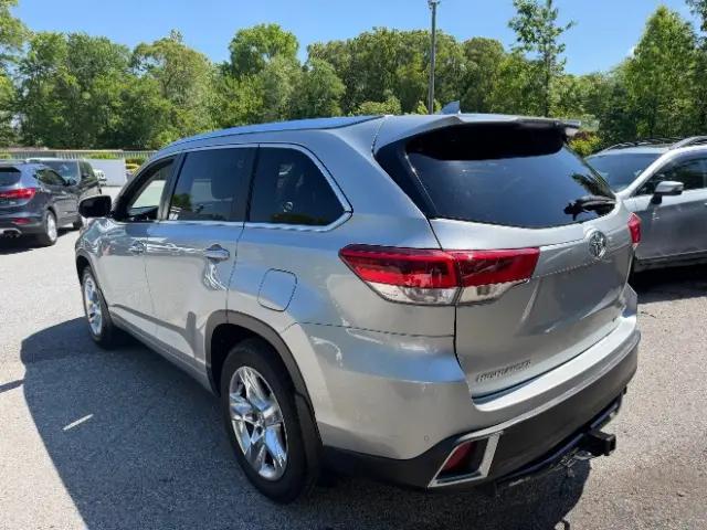 2017 Toyota Highlander Limited