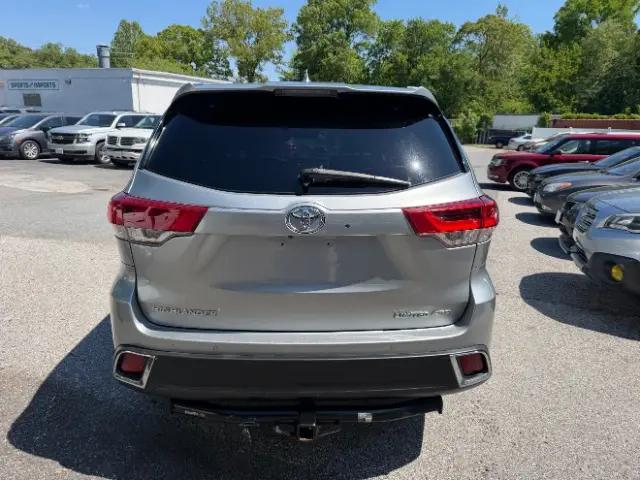 2017 Toyota Highlander Limited