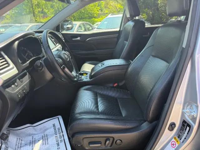2017 Toyota Highlander Limited