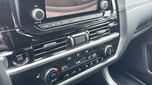 2025 Nissan Pathfinder SV 4WD