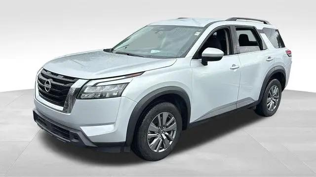 2025 Nissan Pathfinder SV 4WD