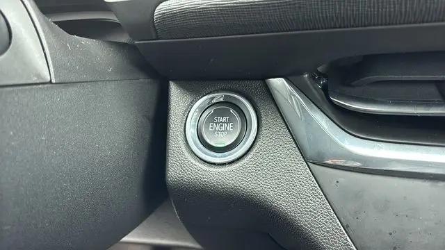 2025 Buick NV Preferred FWD