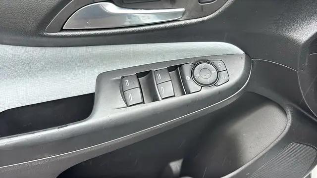 2025 Buick NV Preferred FWD