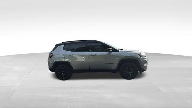 2023 Jeep Compass Altitude 4x4