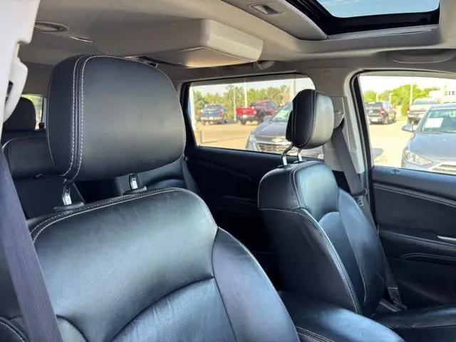 2018 Dodge Journey Crossroad