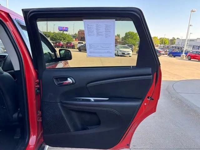 2018 Dodge Journey Crossroad