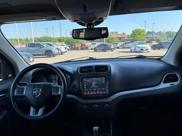 2018 Dodge Journey Crossroad