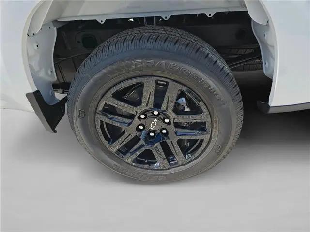 2026 Chevrolet Silverado 1500 2WD Crew Cab Short Bed Custom