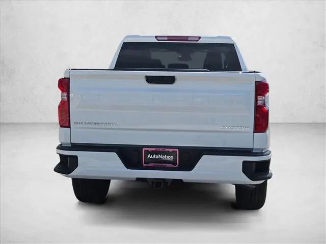 2026 Chevrolet Silverado 1500 2WD Crew Cab Short Bed Custom