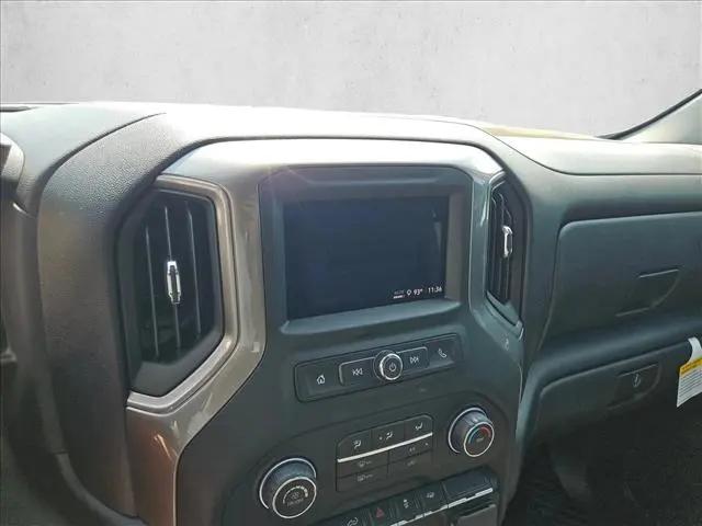 2026 Chevrolet Silverado 1500 2WD Crew Cab Short Bed Custom