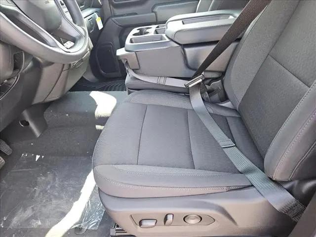 2026 Chevrolet Silverado 1500 2WD Crew Cab Short Bed Custom