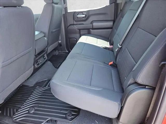 2026 Chevrolet Silverado 1500 2WD Crew Cab Short Bed Custom
