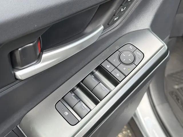 2026 Subaru Uncharted Sport
