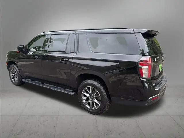 2022 Chevrolet Suburban 4WD Z71