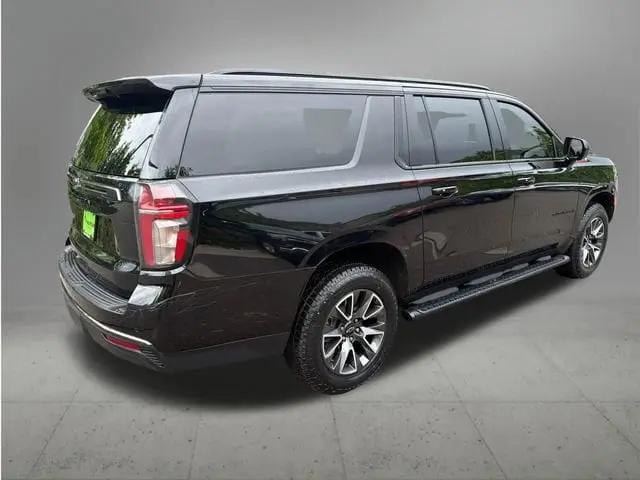 2022 Chevrolet Suburban 4WD Z71