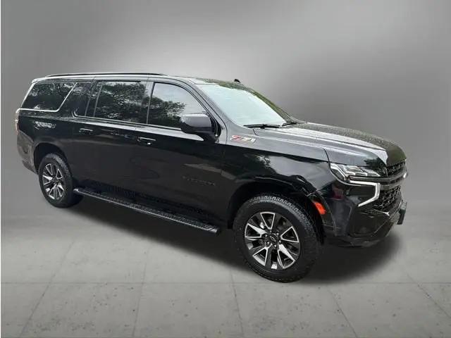 2022 Chevrolet Suburban 4WD Z71