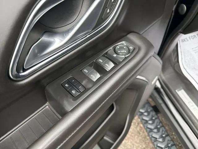 2022 Chevrolet Suburban 4WD Z71