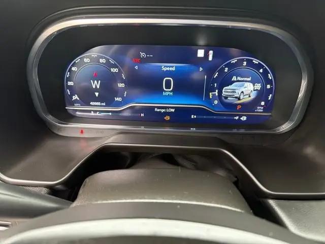 2022 Chevrolet Suburban 4WD Z71