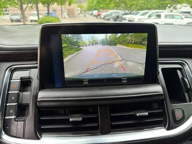 2022 Chevrolet Suburban 4WD Z71