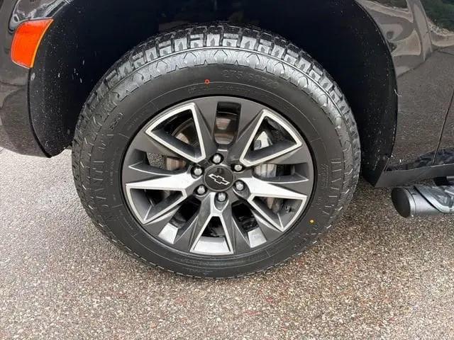 2022 Chevrolet Suburban 4WD Z71