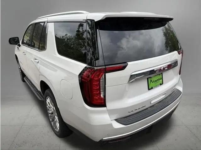 2023 GMC Yukon 4WD SLT