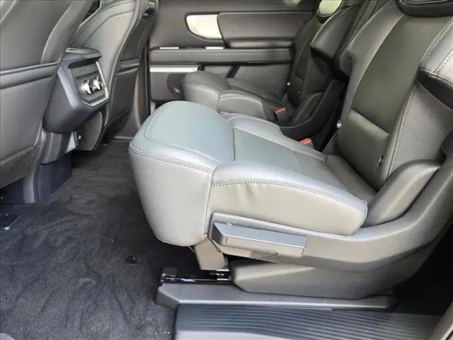 2026 Ford Expedition Max Active MAX