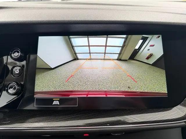 2023 Buick Envision Essence FWD