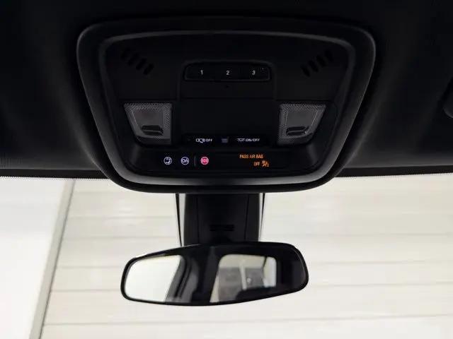 2023 Chevrolet Traverse FWD LT Cloth