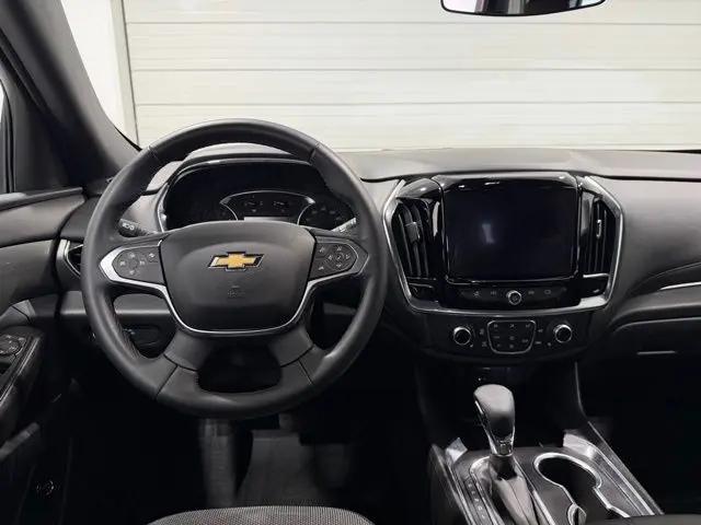 2023 Chevrolet Traverse FWD LT Cloth