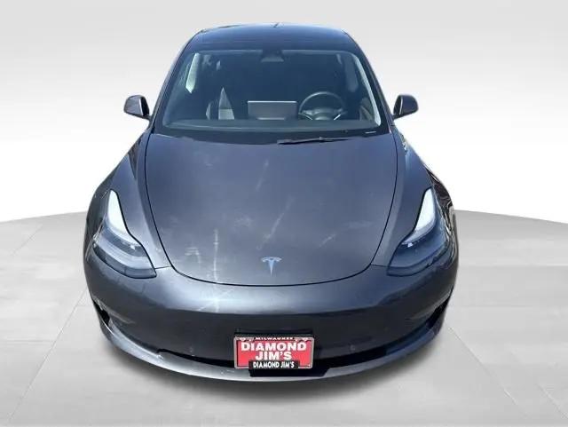 2022 Tesla Model 3 Long Range Dual Motor All-Wheel Drive