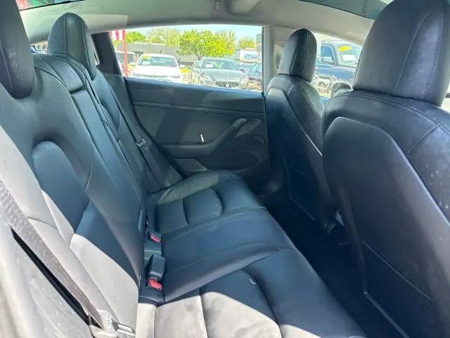 2022 Tesla Model 3 Long Range Dual Motor All-Wheel Drive
