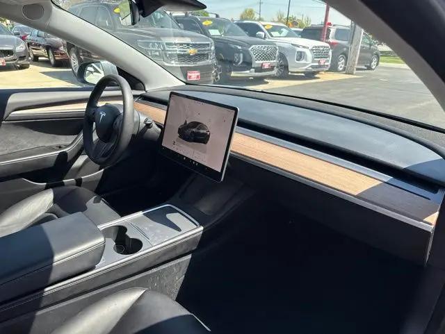 2022 Tesla Model 3 Long Range Dual Motor All-Wheel Drive