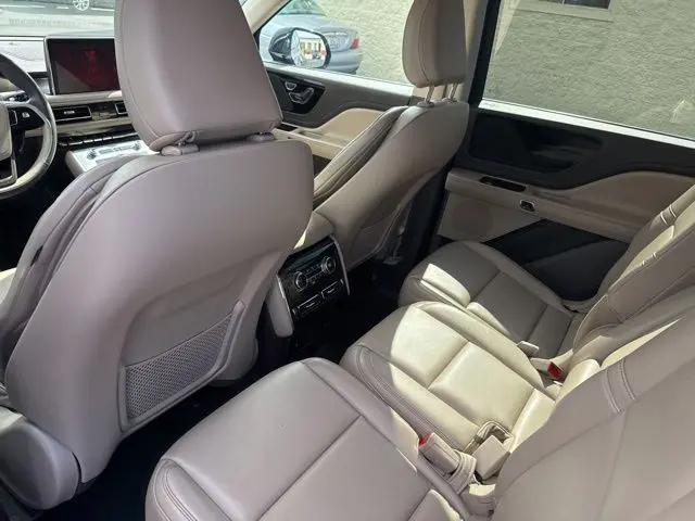 2023 Lincoln Aviator Standard
