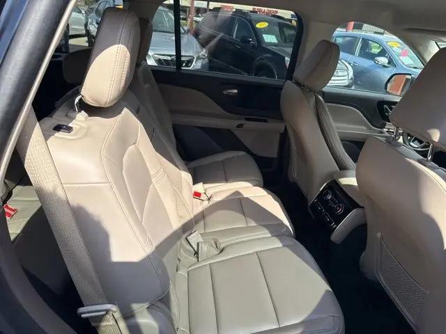 2023 Lincoln Aviator Standard