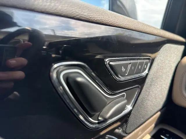 2023 Lincoln Aviator Standard