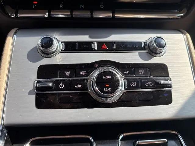 2023 Lincoln Aviator Standard