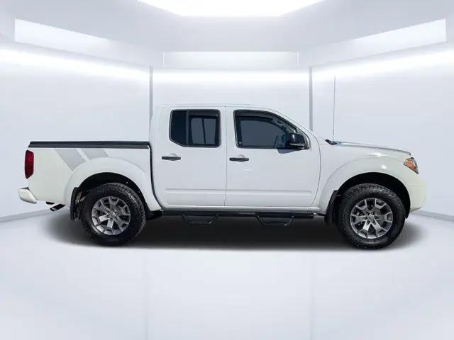 2020 Nissan Frontier Crew Cab SV 4x2