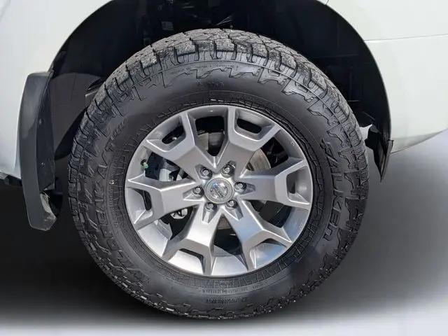 2020 Nissan Frontier Crew Cab SV 4x2