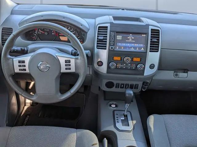 2020 Nissan Frontier Crew Cab SV 4x2