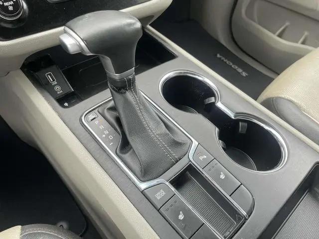 2020 Kia Sedona EX