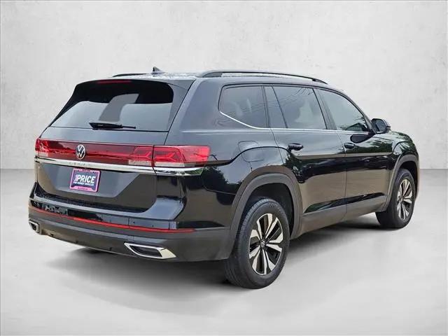 2024 Volkswagen Atlas 2.0T SE