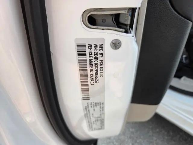 2023 Chrysler Voyager LX