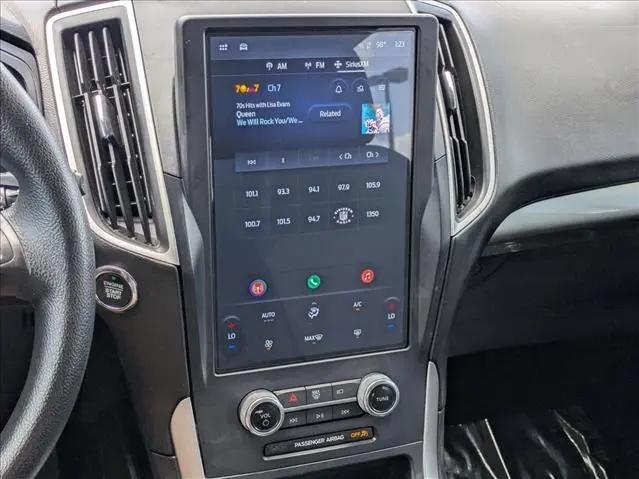 2022 Ford Edge SE